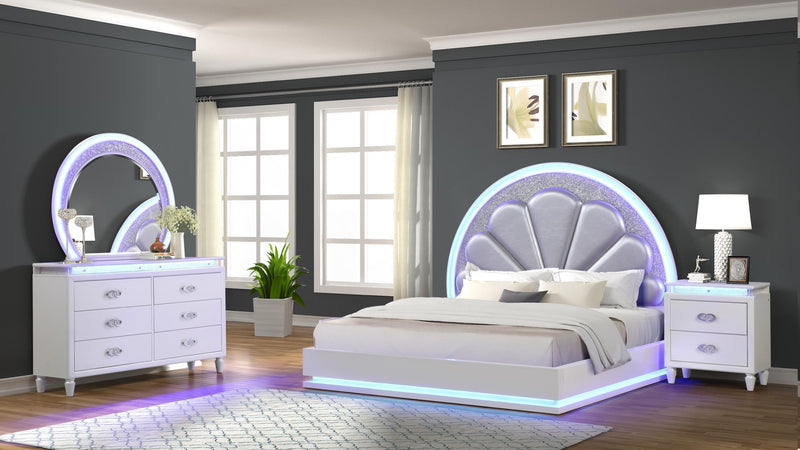 Perla King 4 Pc Bedroom Set in Milky White - Perla King 4 Pc Bedroom Set in Milky White