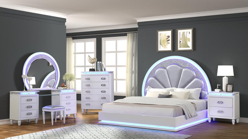 Perla Queen 5 Pc Vanity Bedroom Set in Milky White - Perla Queen 5 Pc Vanity Bedroom Set in Milky White