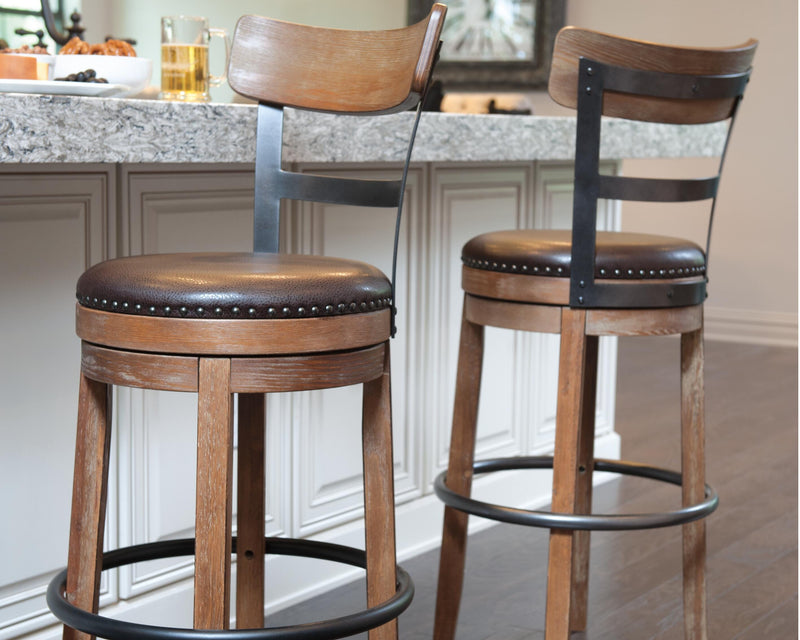 Pinnadel Grayish Brown Bar Height Bar Stool (Set of 2) - D542-130X2