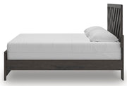 Prendonea King Panel Bed and 2 Nightstands - B3789B14