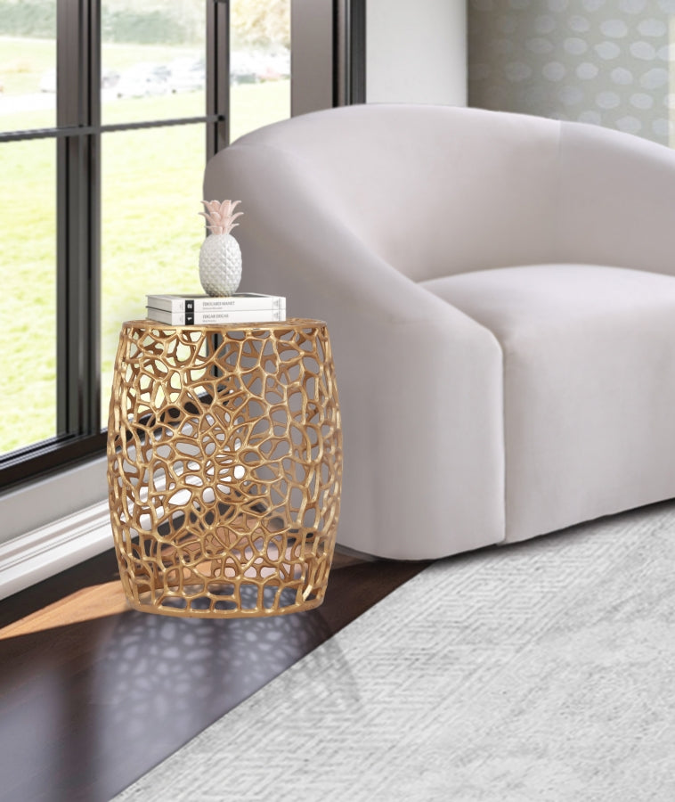 Priya Aluminum End Table in Gold - 224Gold-E