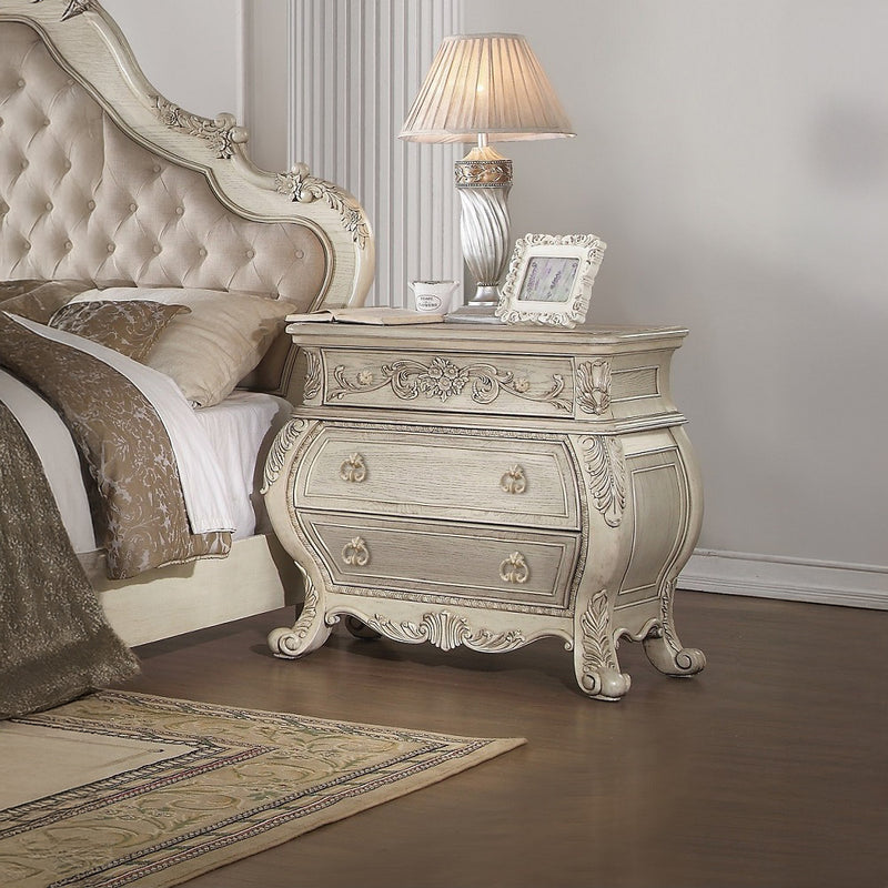 Ragenardus Nightstand - 27013