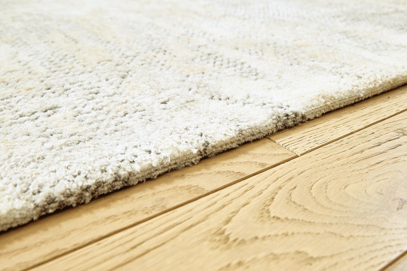 Raif Gray/White/Cream Medium Rug - R408082