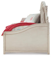 Realyn Chipped White Twin Daybed with 1 Large Storage Drawer - B743B15