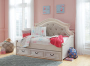 Realyn Chipped White Twin Daybed with 1 Large Storage Drawer - B743B15
