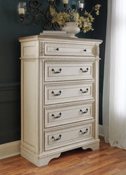 Realyn Full Upholstered Panel Bed, Chest and Nightstand - B743B96