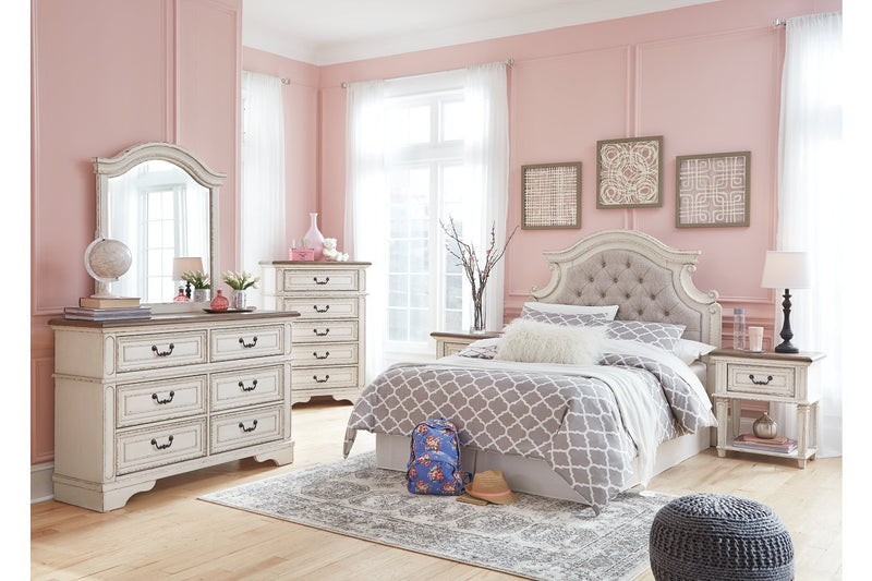 Realyn Two - tone Dresser - Gate FurnitureDresser
