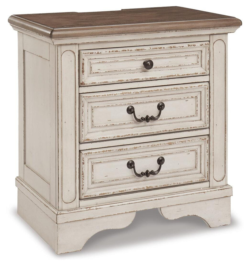 Realyn Two-tone Full Panel Bed, Dresser, Mirror and Nightstand - B743B40