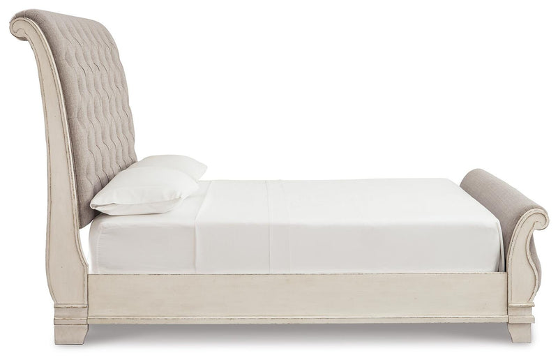 Realyn Two-tone Queen Upholstered Sleigh Bed and Chest - B743B29