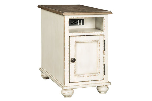 Realyn White/Brown Chairside End Table - Gate FurnitureEnd Table Chair Side