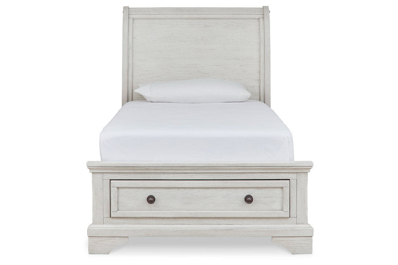 Robbinsdale Antique White Sleigh Storage Bedroom Set - Gate FurnitureYouth Bedroom Set