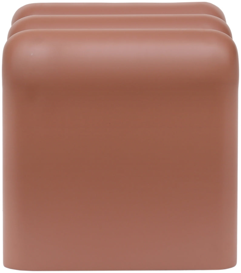 Roland Iron End Table in Terracotta - 99079Terracotta-ET