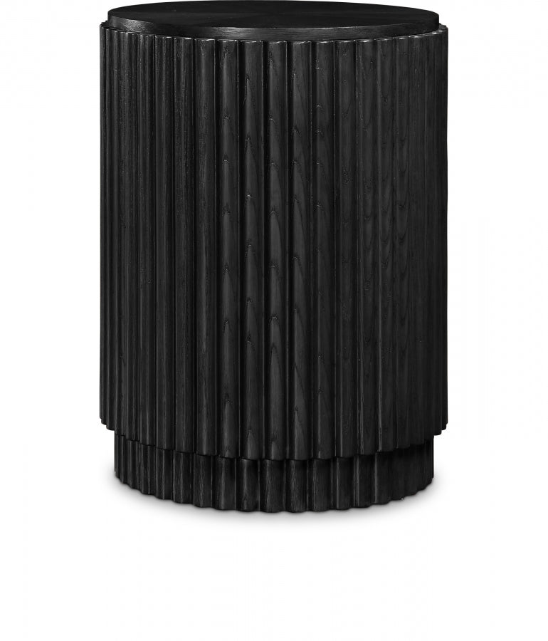 Ronin Solid Wood And Oak Veneer End Table in Black - 99055Black-ET