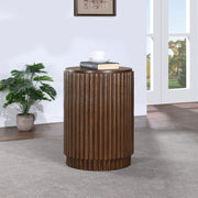 Ronin Solid Wood And Oak Veneer End Table in Brown - 99055Brown-ET