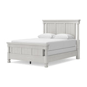 Rowlenstown Antique White Queen Poster Bed - PCB823B8