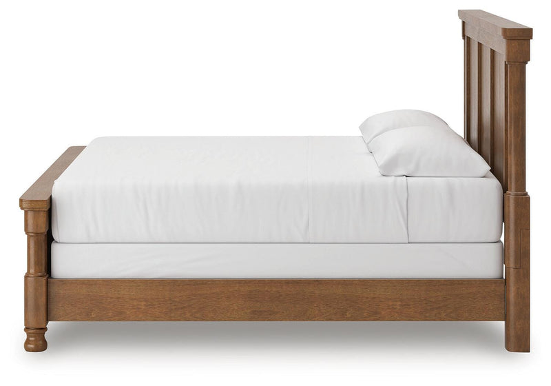 Rowlenstown Brown King Poster Bed - PCB824B4