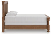 Rowlenstown Brown Queen Poster Bed - PCB824B2