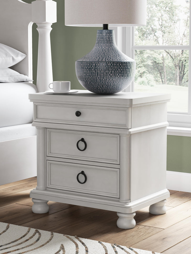 Rowlenstown Queen Poster Bed, Dresser and Nightstand in Antique White - PKG023870