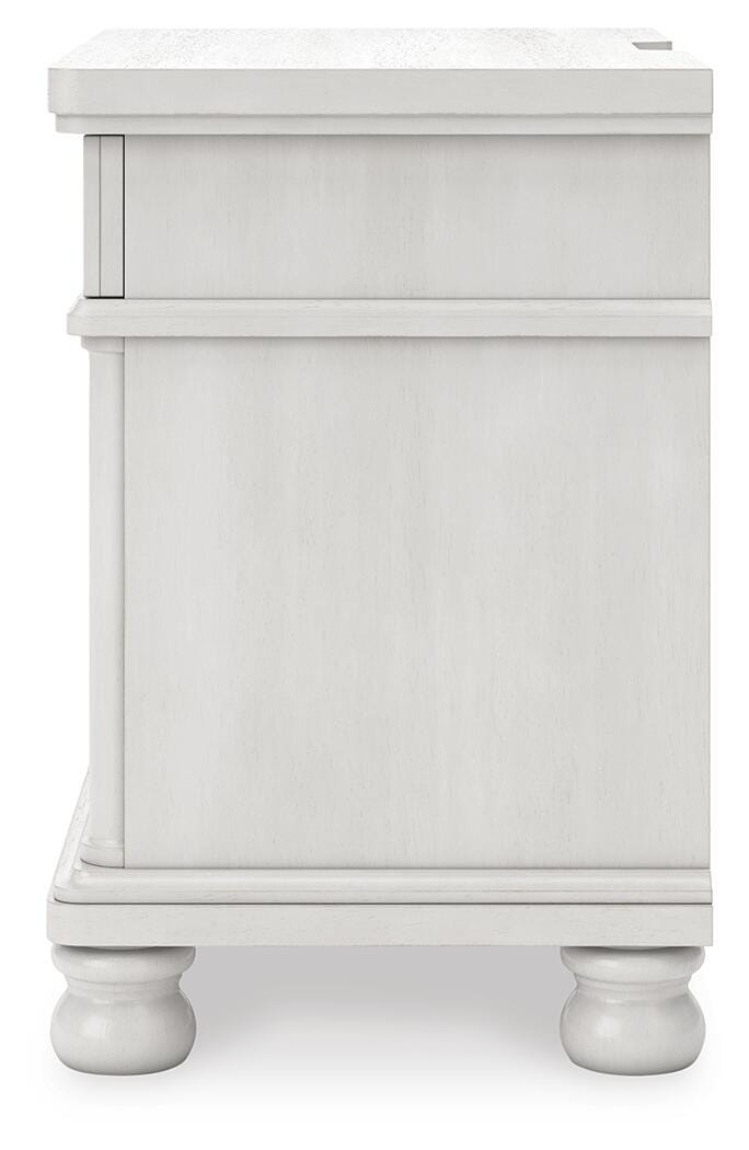 Rowlenstown Queen Poster Bed, Dresser, Mirror and Nightstand in Antique White - PKG023869