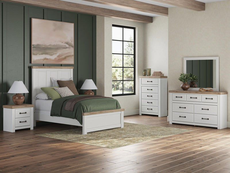 Savonport Full Panel Bed, Dresser, Mirror, Chest and Nightstand in White/Brown - PKG025553