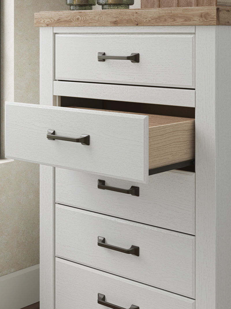 Savonport Full Panel Storage Bed, Chest and Nightstand in White/Brown - PKG025574