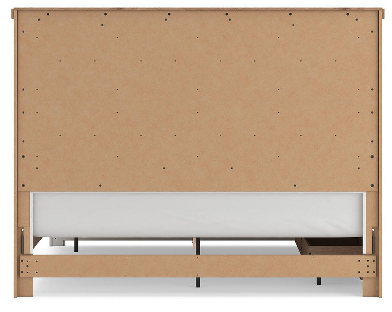 Savonport King Panel Storage Bed and Dresser in White/Brown - PKG025315