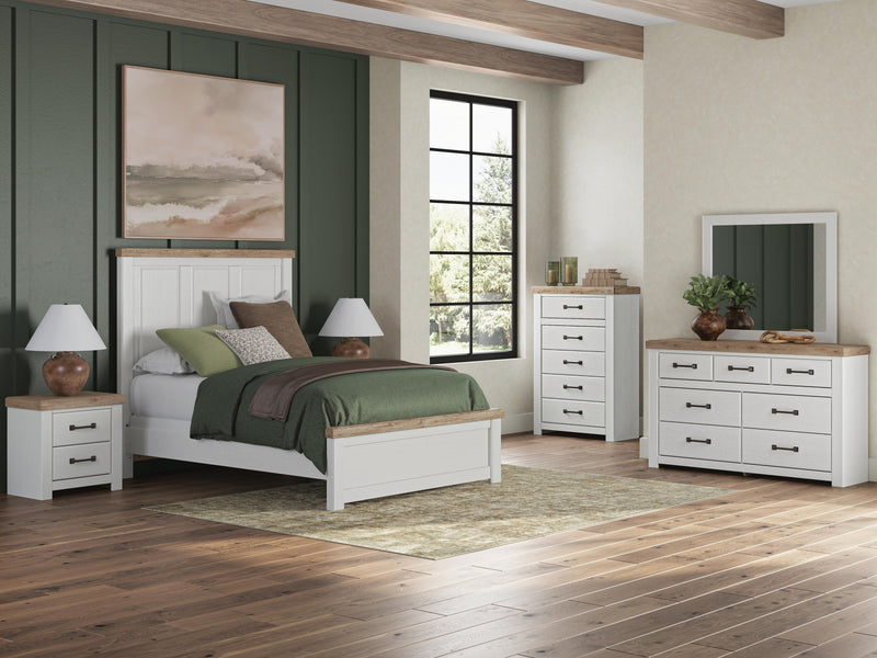 Savonport Queen Panel Bed, Dresser, Mirror, Chest and Nightstand in White/Brown - PKG025561