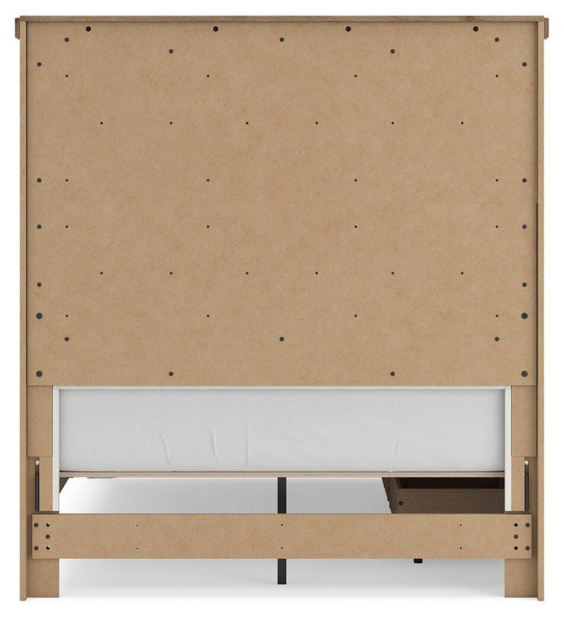 Savonport White/Brown Full Panel Bed with Storage - B4615B19