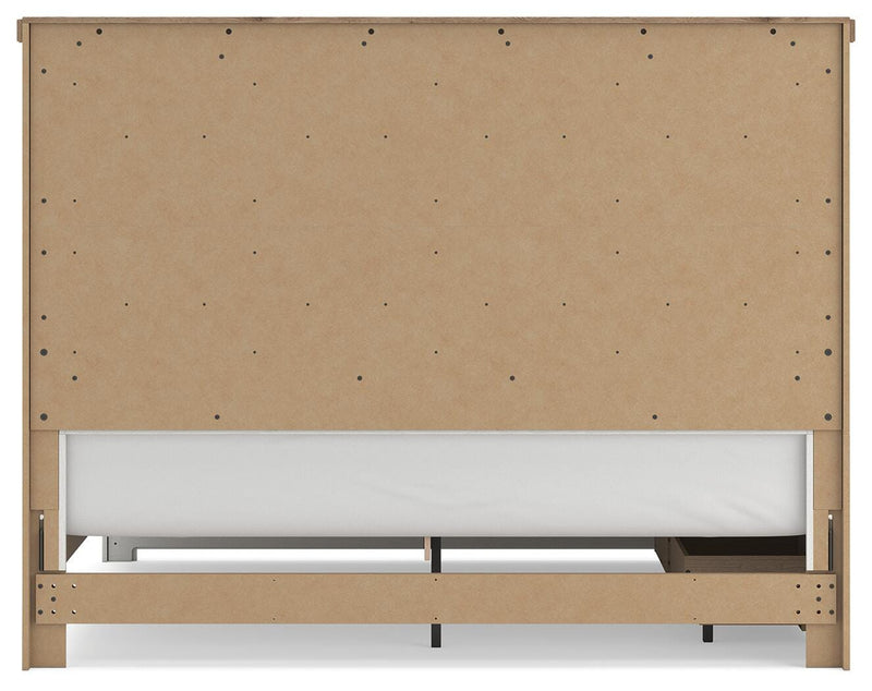 Savonport White/Brown King Panel Bed with Storage - B4615B13