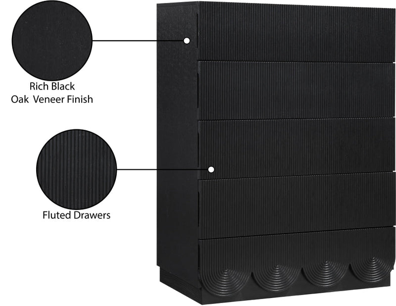 Scallop Oak Veneer Chest in Black - 334Black-CH