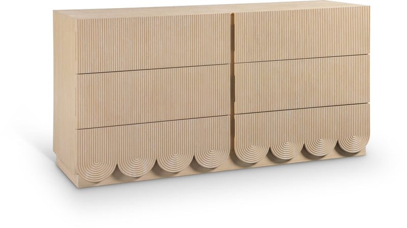 Scallop Oak Veneer Dresser in Natural - 334Natural-D