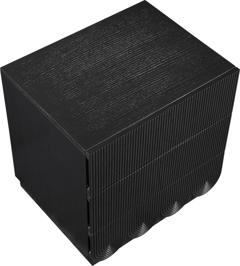 Scallop Oak Veneer Nightstand in Black - 334Black-NS