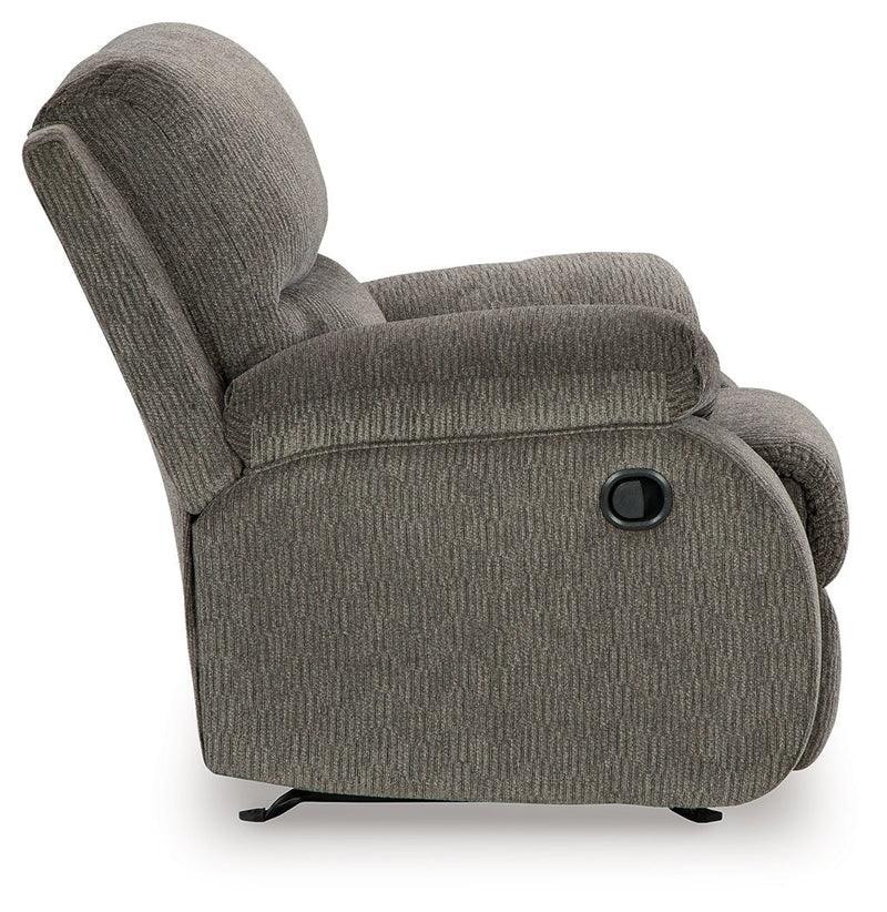 Scranto Recliner - Gate FurnitureRecliner