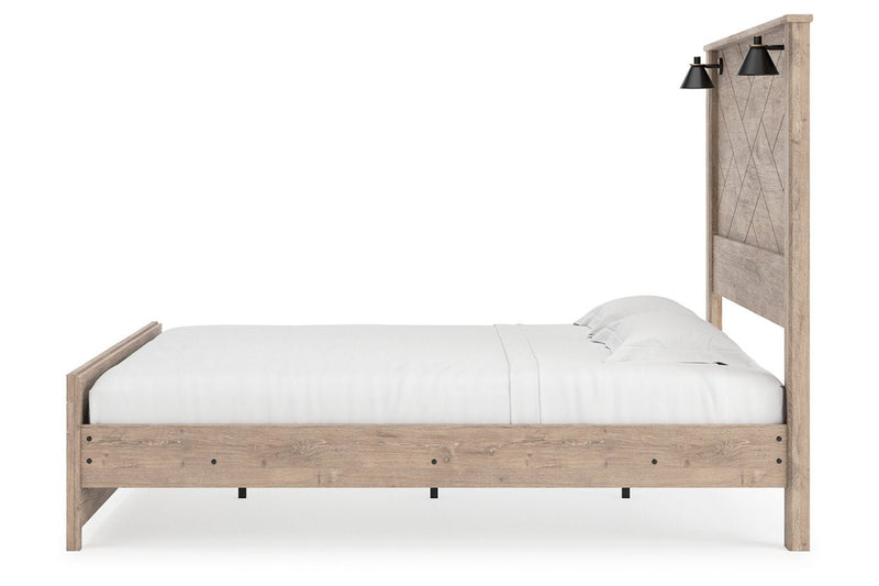 Senniberg Light Brown/White King Panel Bed - Gate FurnitureKing Bed