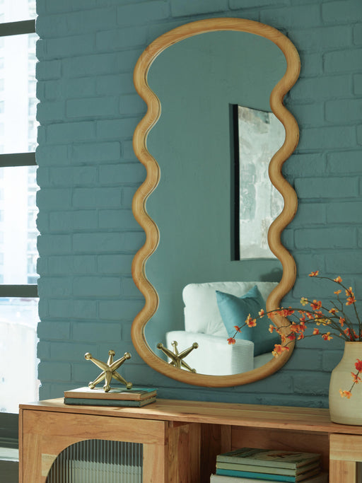Serendis Brown Accent Mirror - A8010412