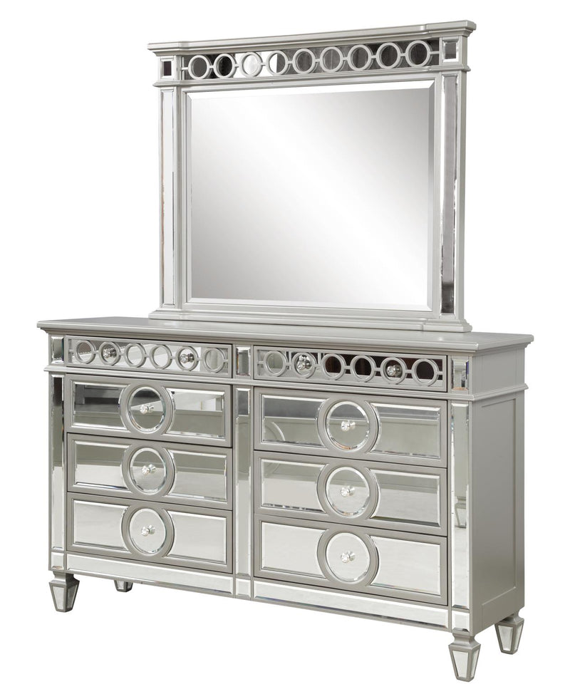 Sewanee - 6 Drawers Silver Dresser - B200-D