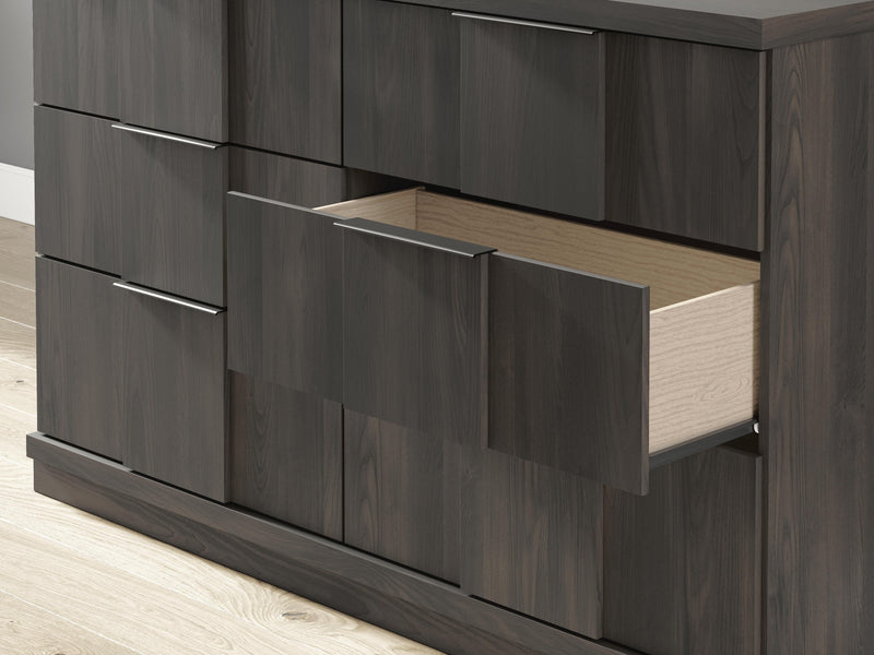Shaehartin Dark Brown Dresser and Mirror - PCB3167B1