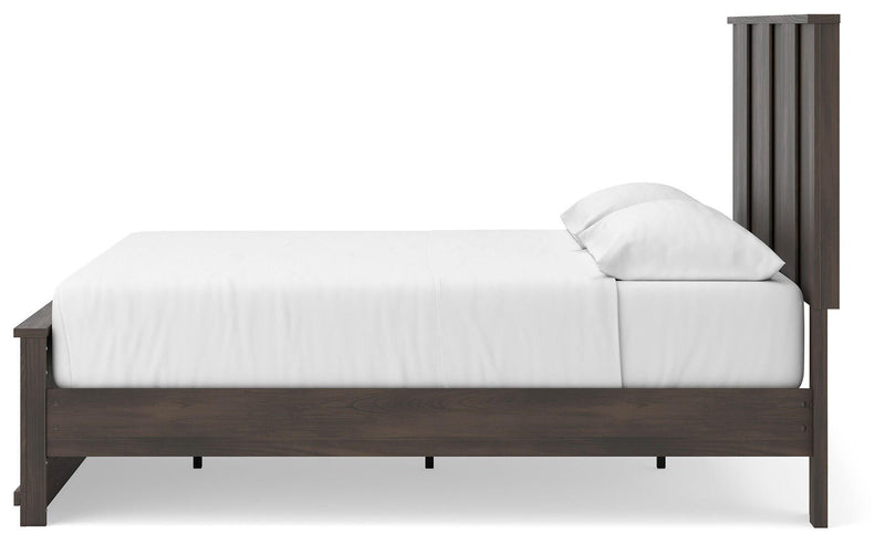 Shaehartin Dark Brown King Panel Platform Bed - PCB3167B7