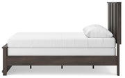 Shaehartin Dark Brown Queen Panel Bed - PCB3167B2