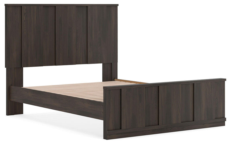 Shaehartin Dark Brown Queen Panel Platform Bed - PCB3167B4