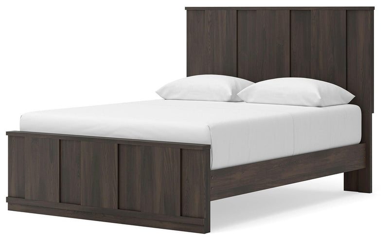 Shaehartin Dark Brown Queen Panel Platform Bed - PCB3167B4