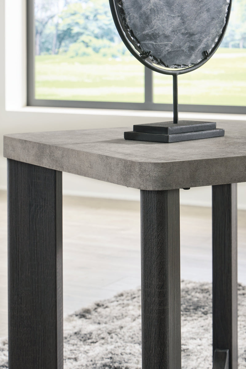 Sharstorm Table (Set of 3) - Gate FurnitureOccasional Table Set