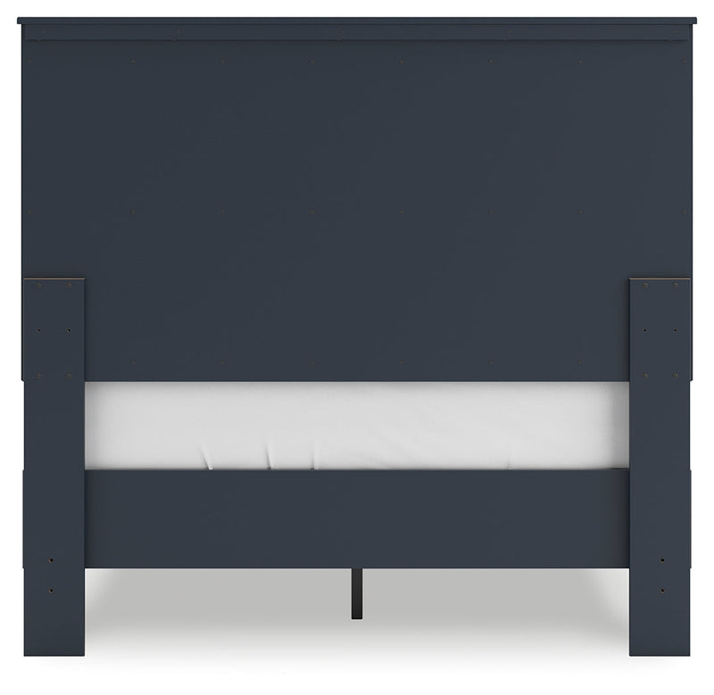 Simmenfort Full Panel Headboard with Dresser and Chest in Navy Blue - PKG020613