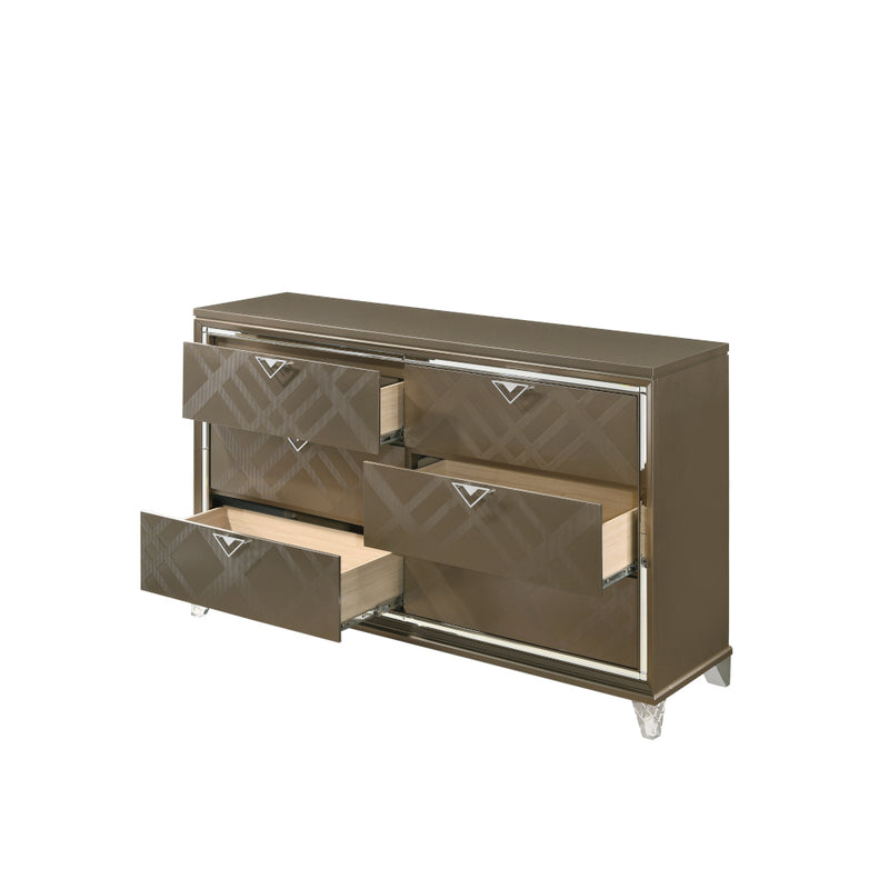 Skylar Dresser - 25325