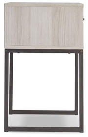 Socalle Light Natural Queen Panel Platform Bed with Dresser and Nightstand - EB1864B4