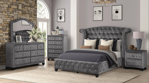 Sophia Queen 5 Pc Bedroom Set in Gray - Sophia Queen 5 Pc Bedroom Set in Gray