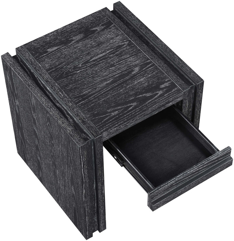 Stanton Oak Veneer And Solid Wood End / Side Table in Black - 232Black-E
