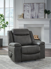 Status Check Shadow Recliner - PC6530725
