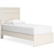 Stelsie Twin Panel Bed with Dresser in White - PKG016239