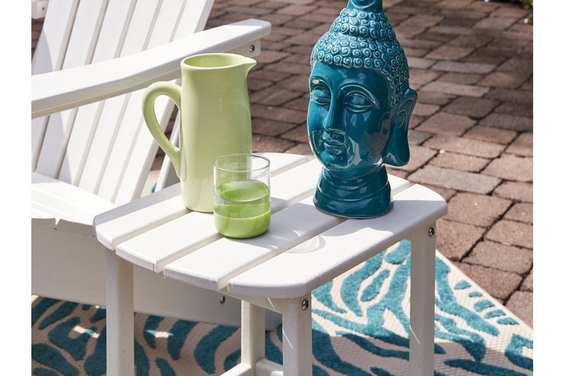 Sundown Treasure White End Table - Gate FurnitureTable
